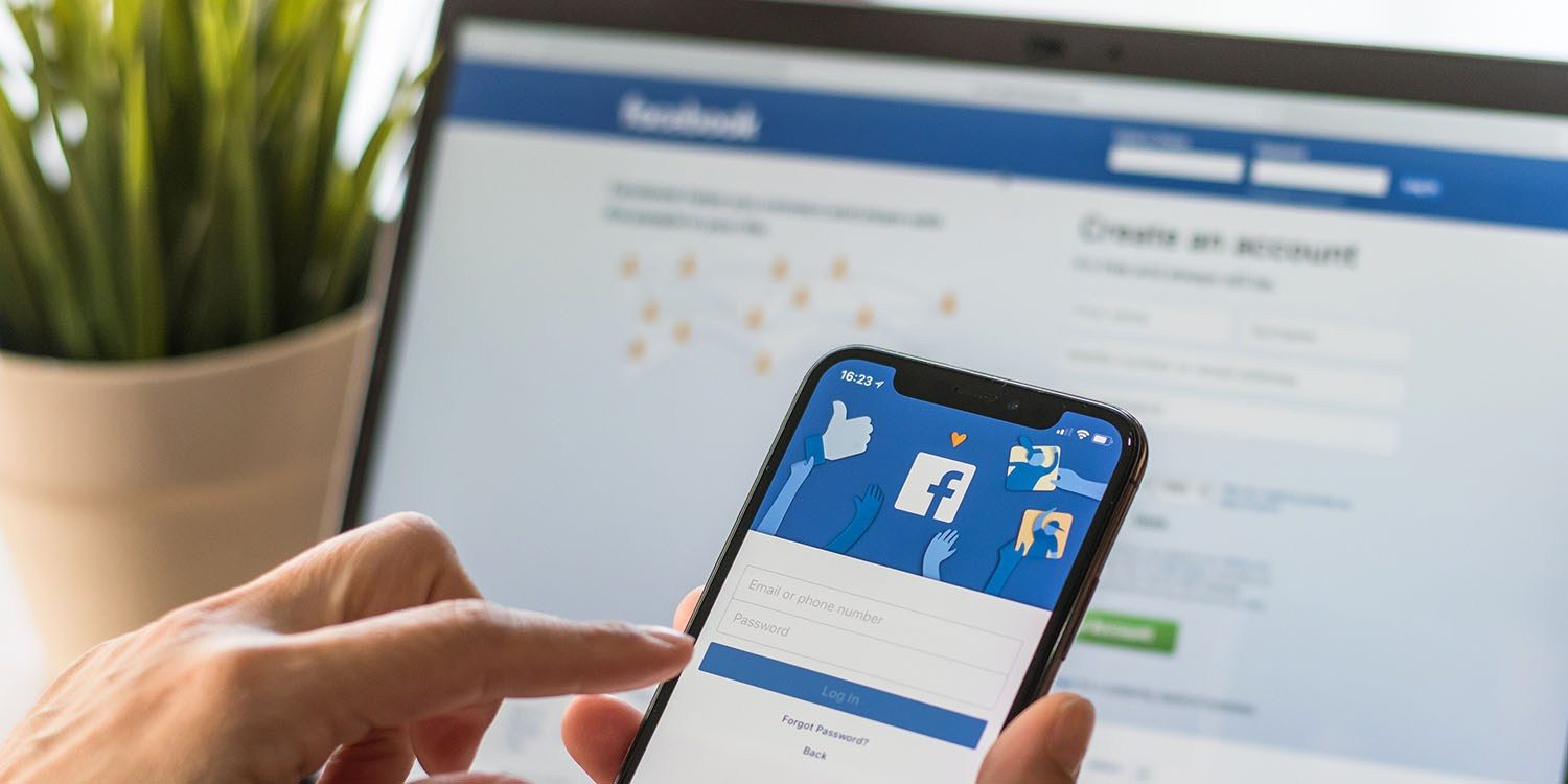 Facebook keluar secara automatik dengan pengguna iPhone
