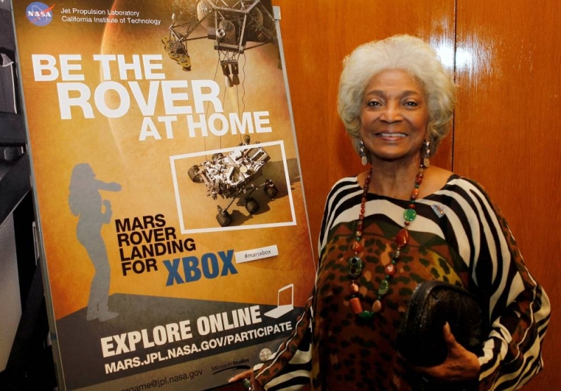 Abu pelakon ‘Star Trek’ Nichelle Nichols menuju ke orbit suria