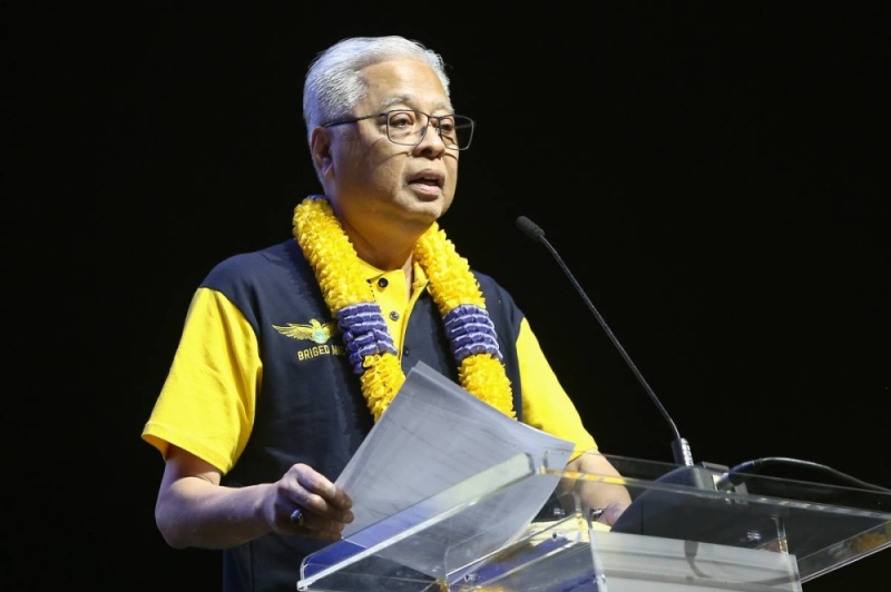 PM Ismail Sabri memberi jaminan masyarakat India tidak akan ketinggalan dalam pembangunan