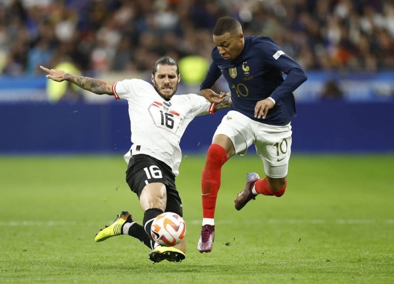 Perancis kembali ke landasan apabila Belanda menutup perlawanan akhir Liga Negara
