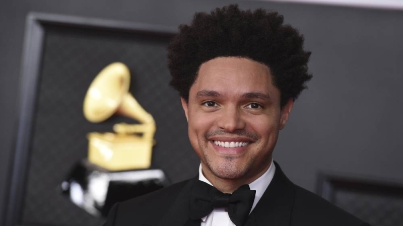 Pelawak Trevor Noah akan meninggalkan ‘The Daily Show’ selepas tujuh tahun (VIDEO)