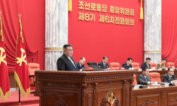Kim Korea Utara Memulakan Mesyuarat Parti Utama menjelang Tahun Baharu