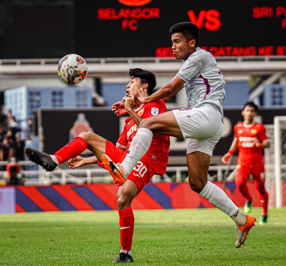 Selangor FC muncul saat akhir dengan 1-1