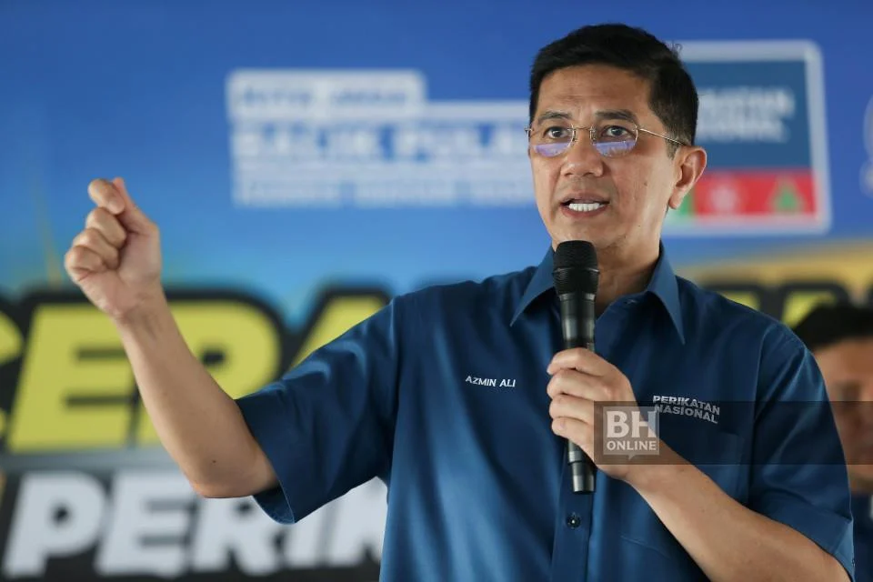 PRN 2023: ‘beri peluang kedua’ – Azmin Ali