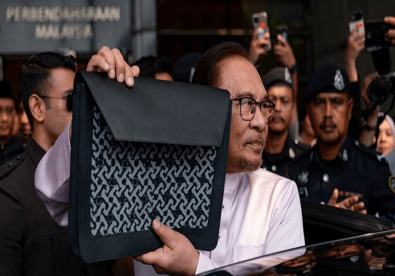 Belanjawan 2024: Penjawat Awam Dapat Bonus RM2,000