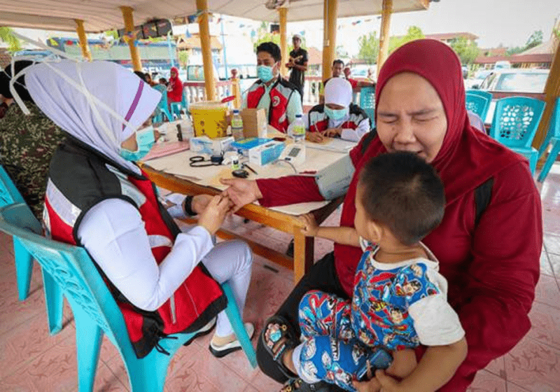 Pemeriksaan Kesihatan Percuma di PPS: Bantuan Berharga untuk Mangsa Banjir