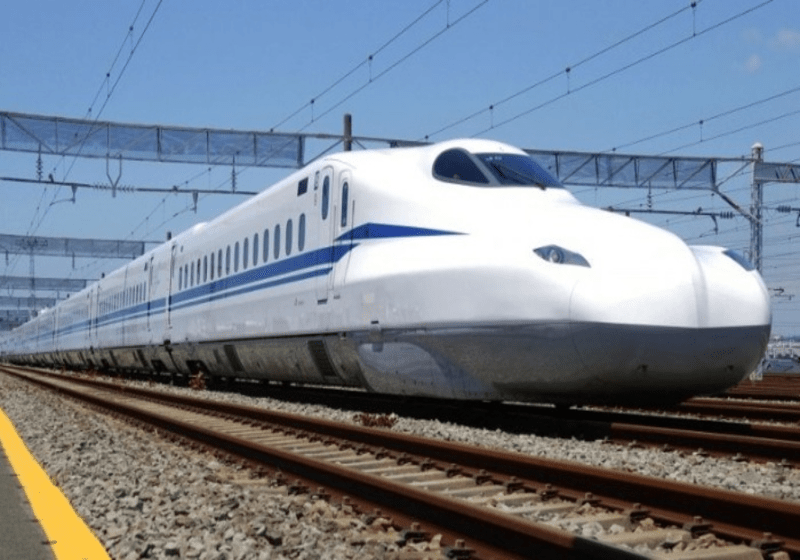 Vietnam Merancang Pembinaan Kereta Api Laju Utara-Selatan Sebelum 2030