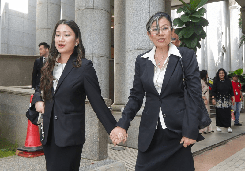 Nik Elin dan Anak Perempuannya Tiada Locus Standi dalam Kes Cabar Undang-Undang Syariah Kelantan – Hakim Besar Sabah dan Sarawak