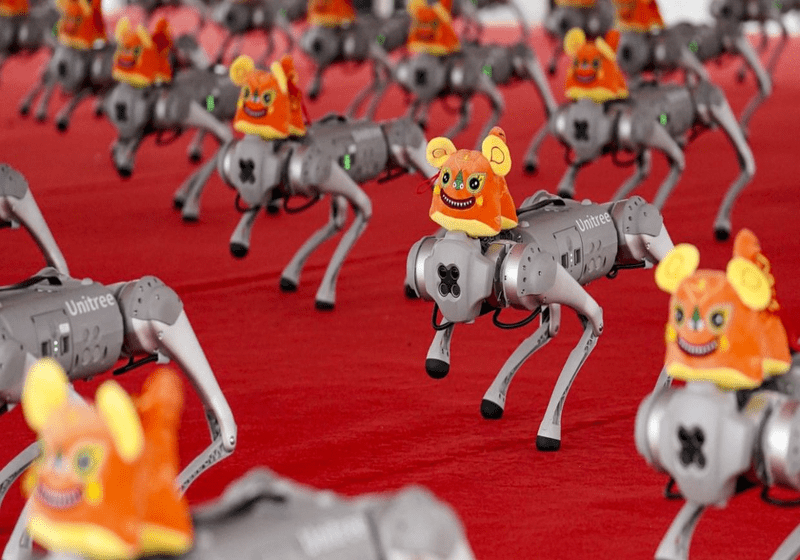 Anjing Robotik China Mampu Menembak Tepat Seperti Penembak Profesional