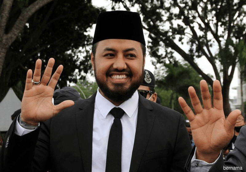 Bekas SUPOL Anwar, Farhash Wafa Saman Wan Ahmad Fayhsal RM10 Juta