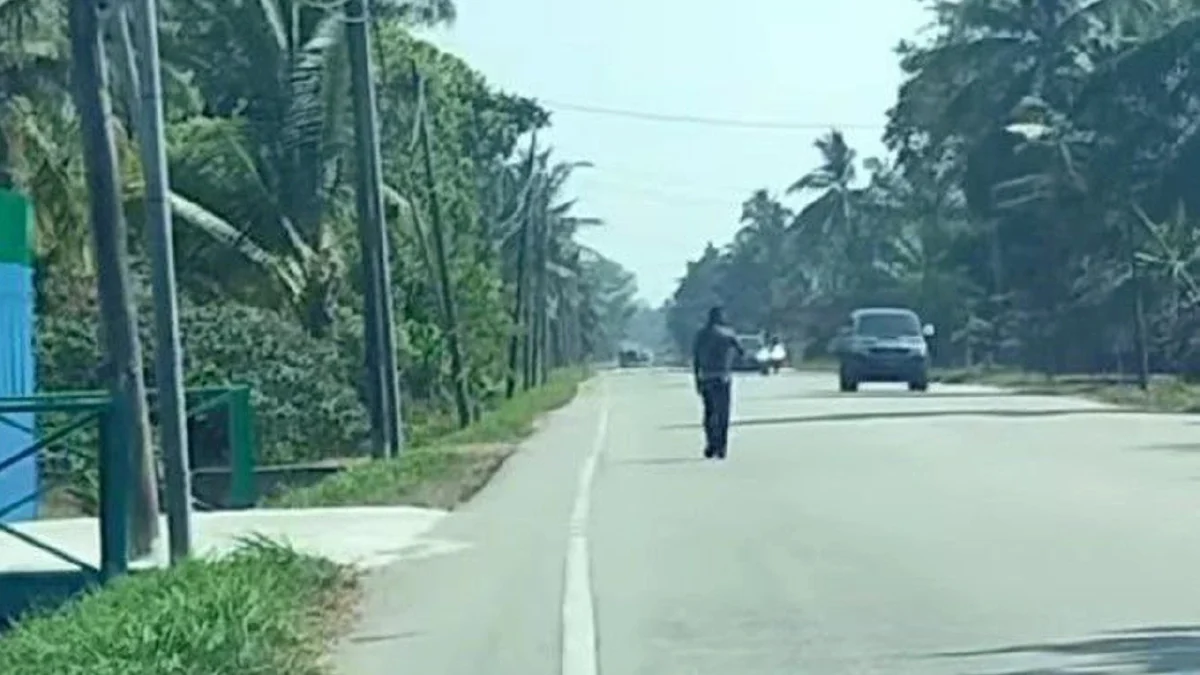 Lelaki Mabuk Bawa Parang di Tempat Awam Ditahan