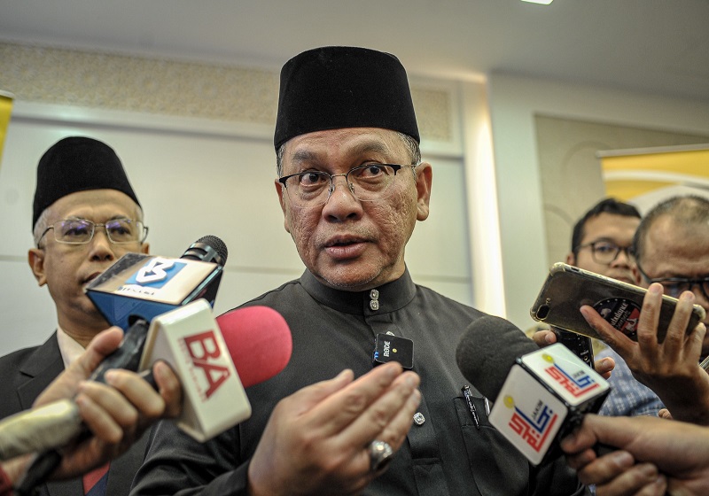 Hina Islam? Siap Sedia Hadapi Tindakan JAKIM!
