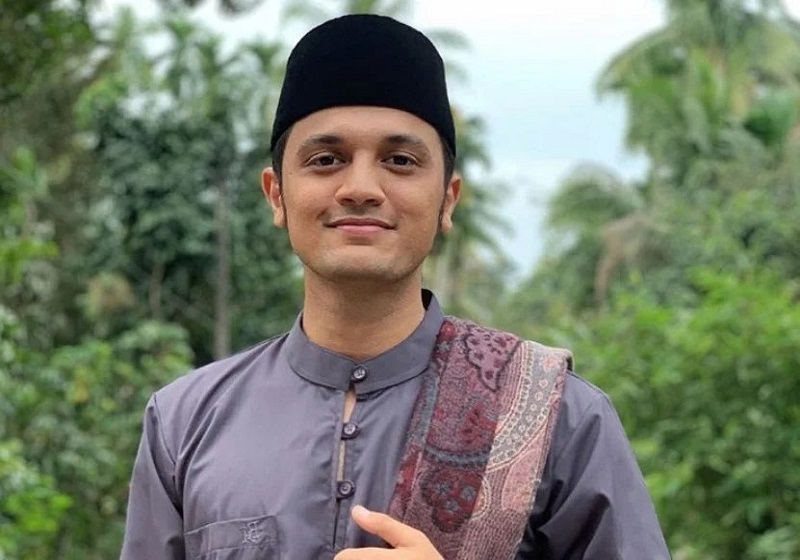 PU Riz Kritik Trend TikTok ‘Aku Berlutut? Tidak Akan’ Yang Menghina Adab Islam