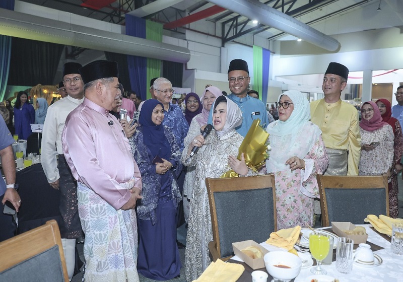 Hetty Koes Endang Buat Persembahan Percuma di Majlis KPKM – Mat Sabu