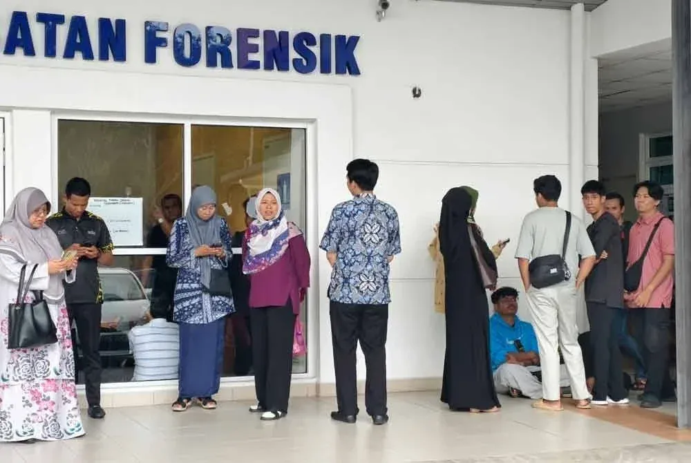 Kanak-Kanak Maut Dalam Kereta: Suasana Pilu Di Perkarangan Hospital Rembau