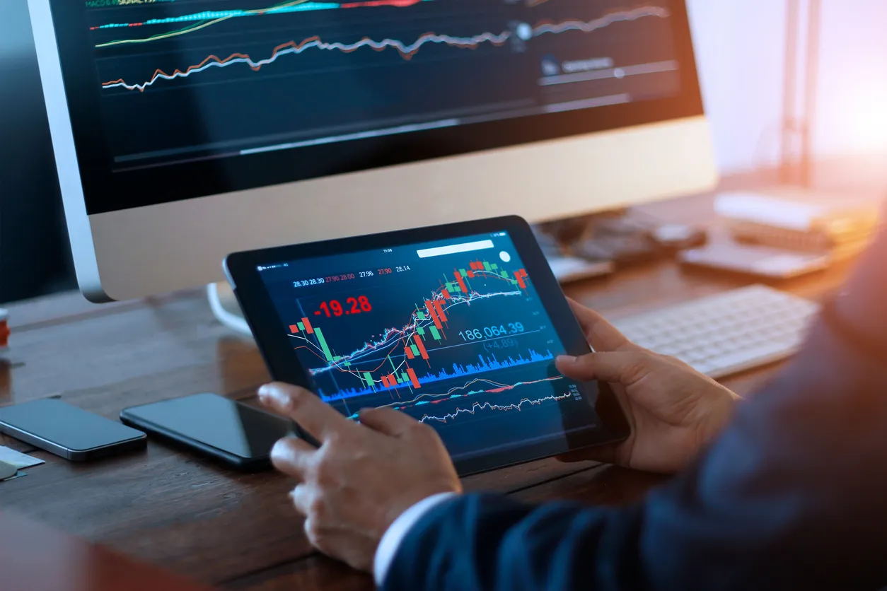 Apa Itu Trading: Panduan Lengkap Untuk Anda Yang Baru Nak Mula