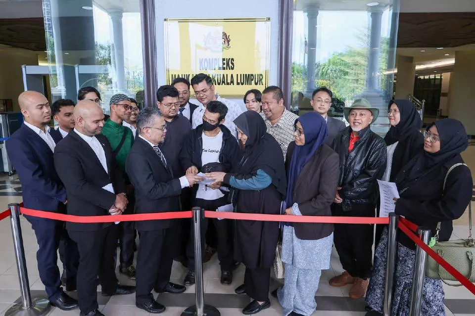 Peserta Himpunan GARAH Saman Kerajaan, Dakwa Penahanan Tidak Sah