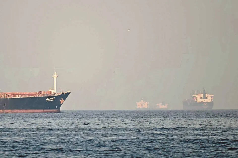 Indonesia Perhebat Usaha Selamatkan Laluan Kapal Pertamina di Selat Hormuz