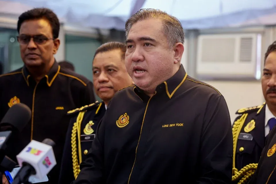 Konvoi Mat Motor ke LTSIP: Loke Arah JPJ Buat Sekatan Jalan Raya