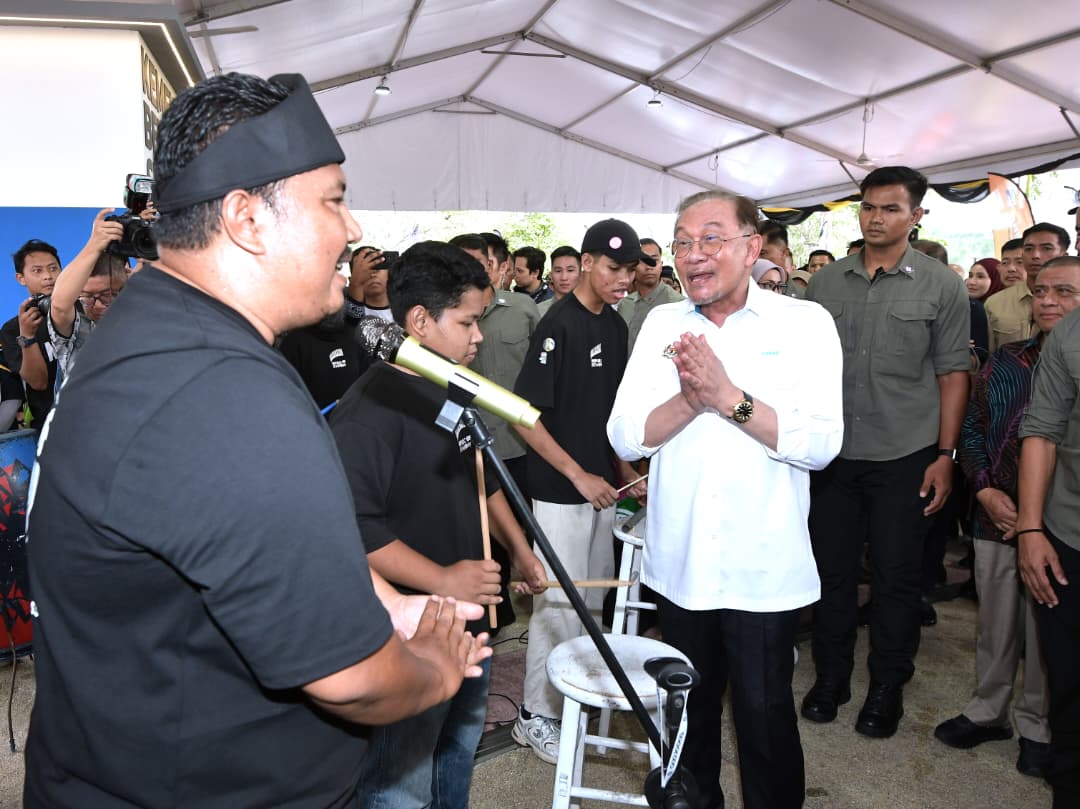 Petronas Kini Pengimport Bersih Minyak Bukan Pengeksport – PM