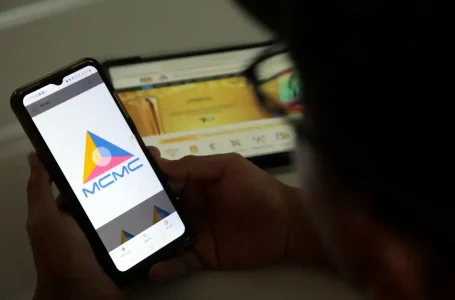 cara buat aduan MCMC