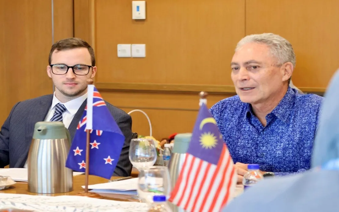 Malaysia, New Zealand Perkukuh Kerjasama Hadapi Krisis Bekalan Global