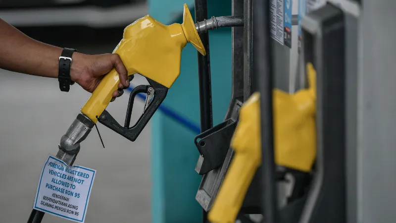 Subsidi Petrol BUDI95 Dikekalkan Bantu Rakyat Hadapi Krisis Global
