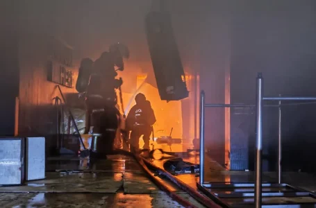Pub terbakar di Georgetown