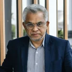 didakwa pecah amanah