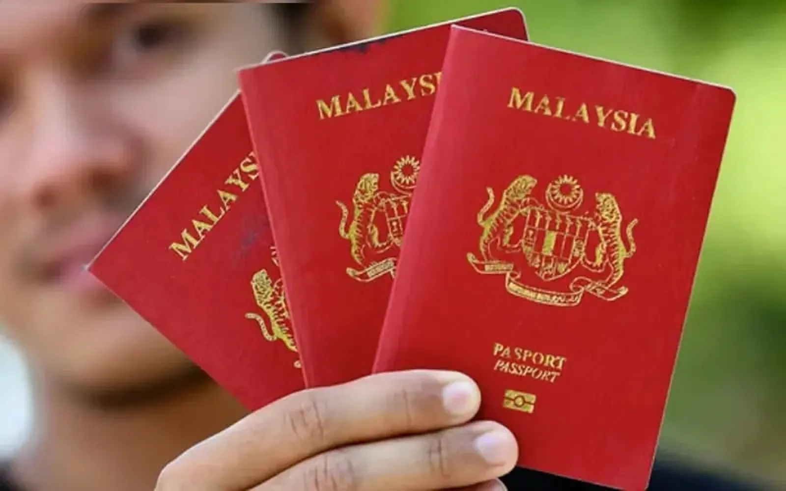 Pasport 10 Tahun Dilancar: Semak Kadar Bayaran Pasport Terkini Malaysia