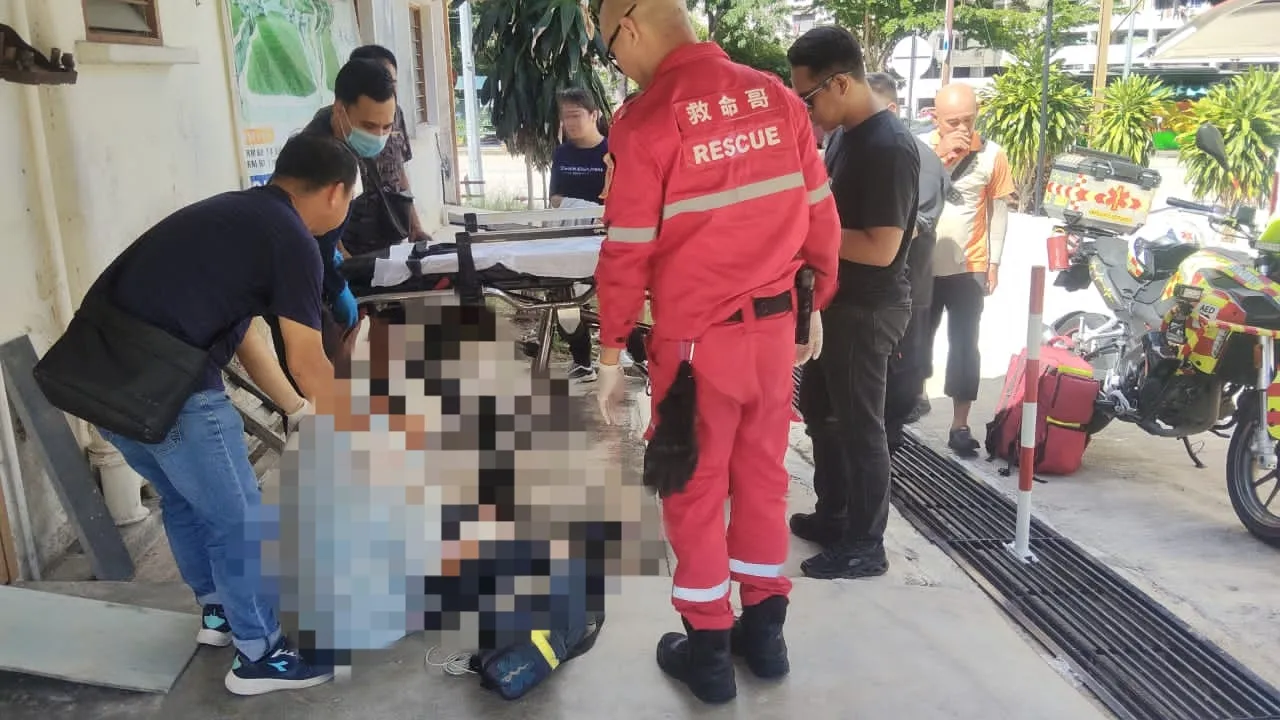 Abang Cedera Parah Selepas Adik Tetak Guna Parang di Kebun