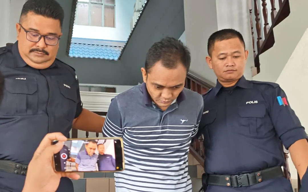 Penganggur Didakwa Bunuh Rakan, Mayat Disorok Dalam Tilam Selama Dua Bulan