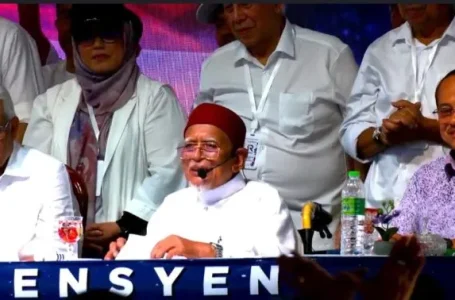 Hamzah kekal Ketua Pembangkang