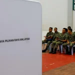 pusat undi awal ditutup