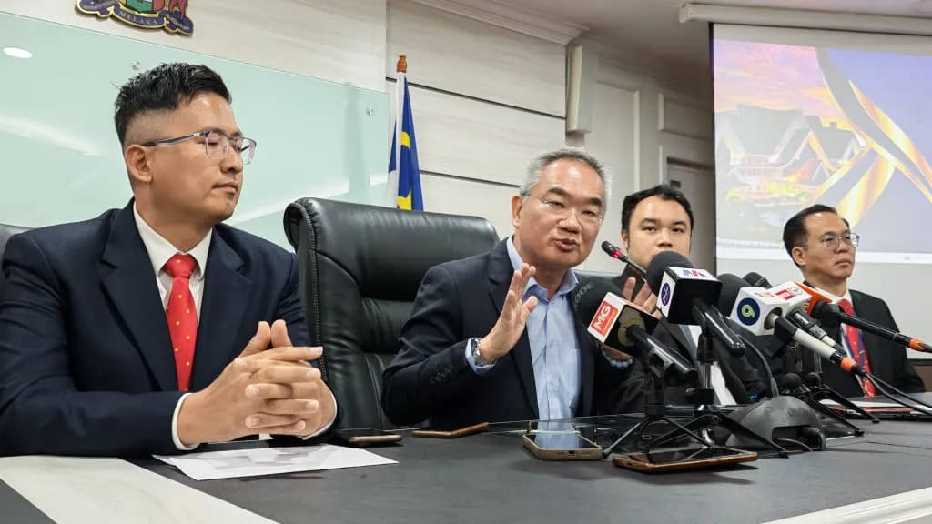 DAP Tarik Sokongan Di Melaka, Kini Rasmi Jadi Pembangkang
