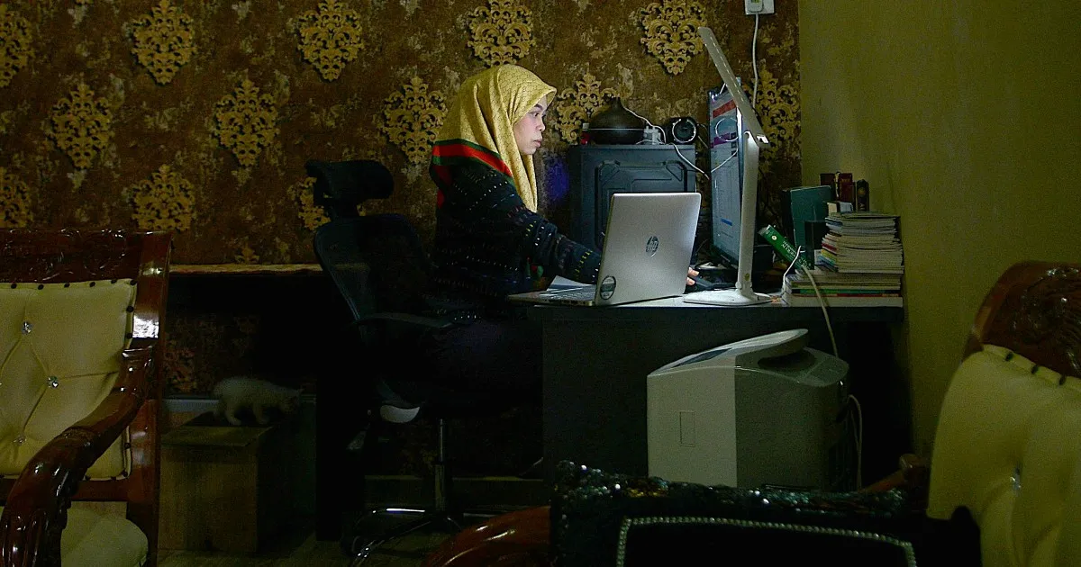 Bekerja 2 Hari Dari Rumah Berkuat Kuasa Untuk Penjawat Awam Hari Ini