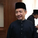 dilantik semula sebagai Ahli Dewan Negara