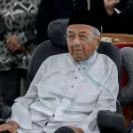 Tun Mahathir dimasukkan ke IJN