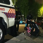 Budak jatuh bangunan