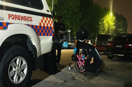 Budak jatuh bangunan