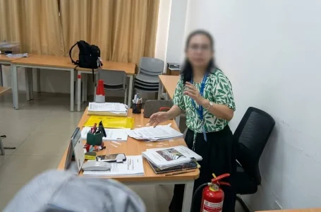 pelajar serang guru