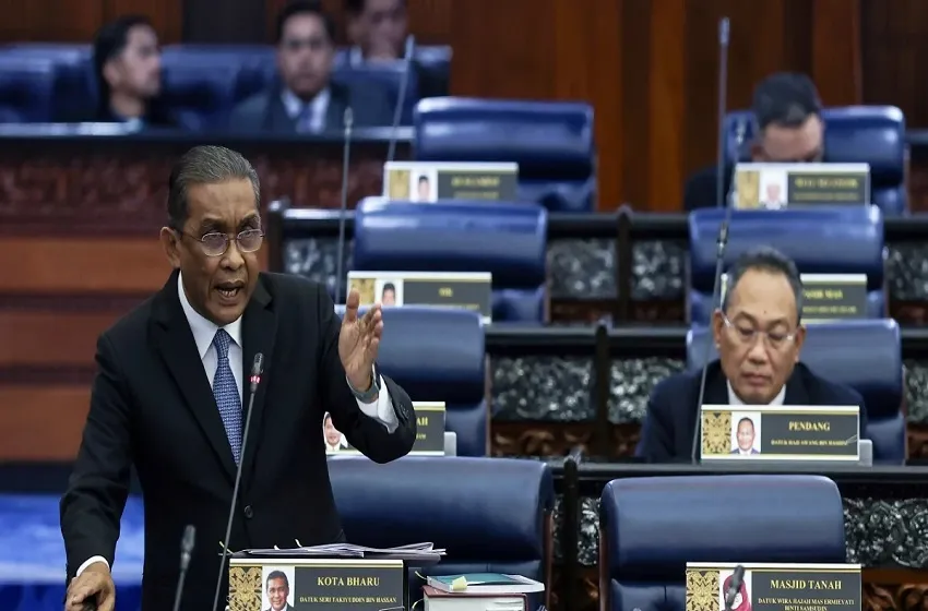 Dewan Rakyat Kecoh Susulan Penggunaan Istilah ‘Munafik’