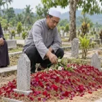 hukum letak bunga atas kubur