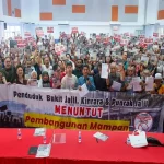 bantah pembinaan Rumah Madani