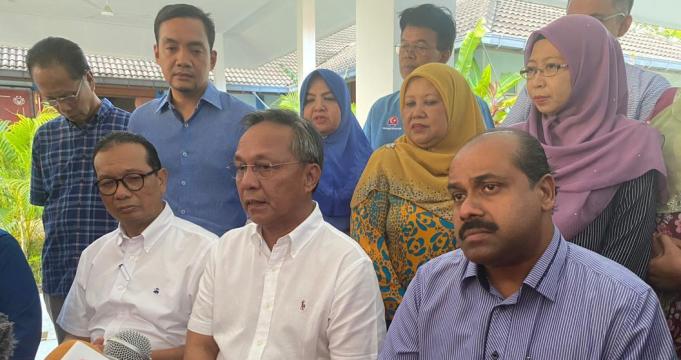 Kesemua ADUN BN, PAS sokong bentuk kerajaan baharu di Johor