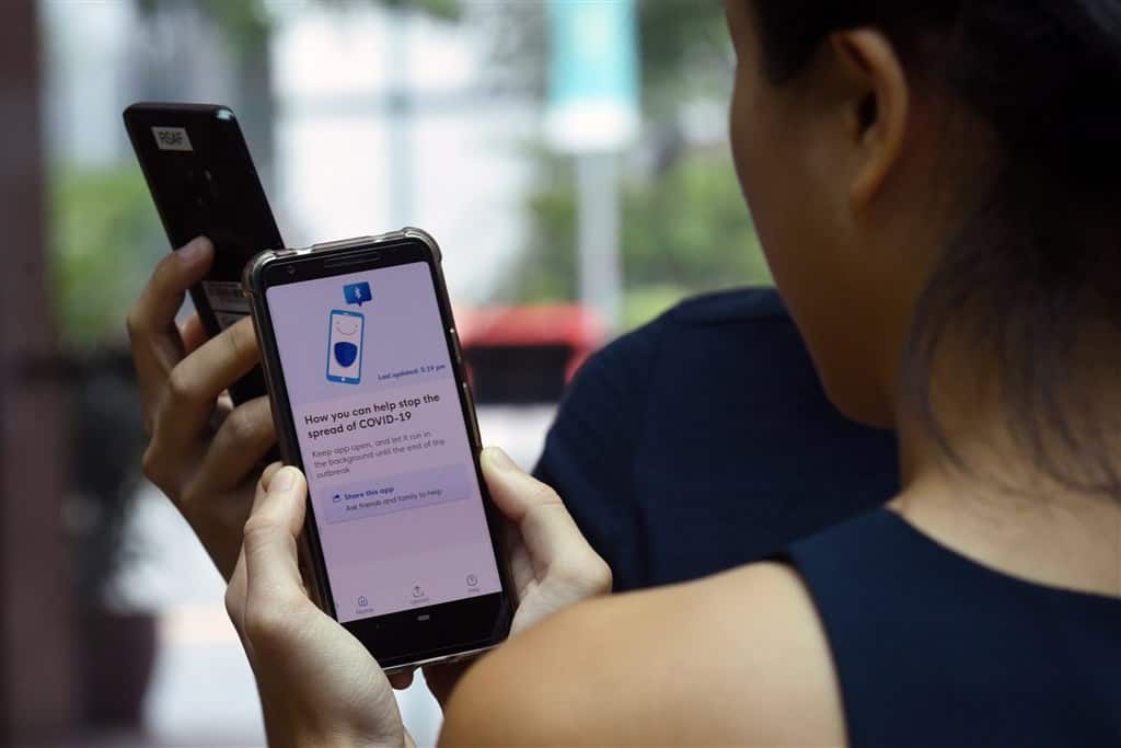Singapura bangunkan aplikasi telefon pintar untuk elakkan penyebaran Covid-19