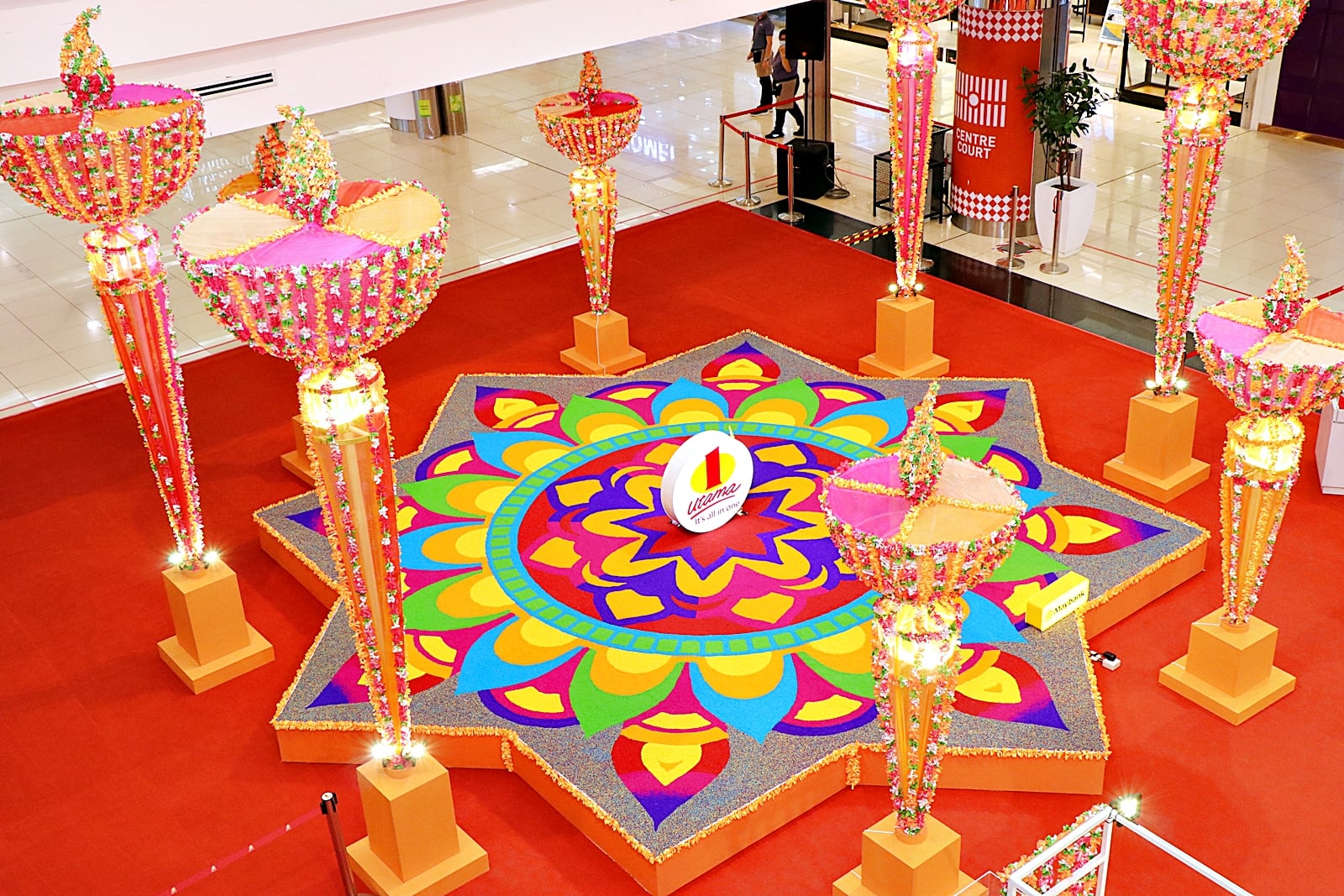 Artis kolam Malaysia berterima kasih atas sokongan mall di Deepavali ini