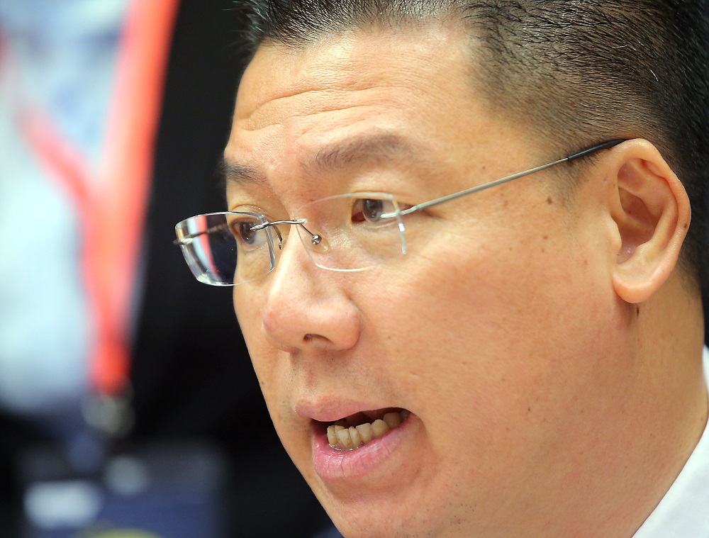 DAP memberi amaran kepada Pakatan mengenai kerjasama dengan UMNO