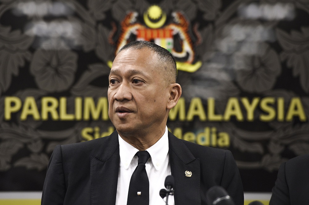 Jangkakan lebih ramai Ahli Parlimen Umno menarik sokongan untuk Perikatan kata Nazri