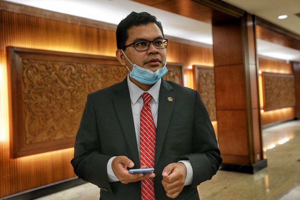 Pemuda PKR memanggil MB Kedah sombong kerana membatalkan percutian Thaipusam di Kedah